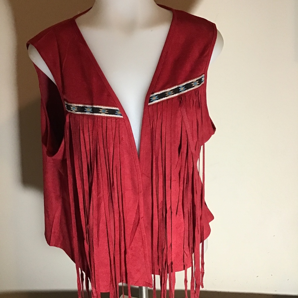 🎁 #333, Lady’s World, size XL, 💯 percent polyester,